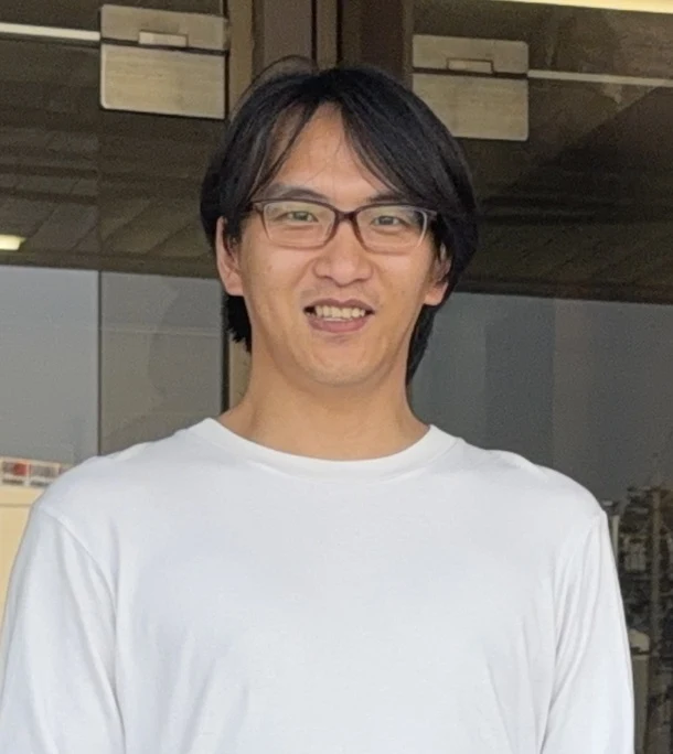 FREEの青木